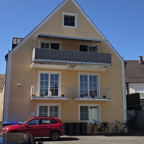 Moderne, großzügige Wohnung oder Büro / Praxis