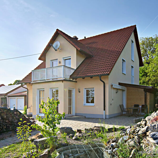 Modernes Einfamilienhaus mit Weitblick