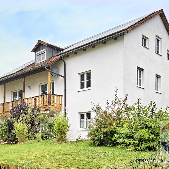 Gepflegtes Zweifamilienhaus in ruhiger Lage im Naturpark Altmühltal