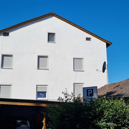 Mehrfamilienhaus mit 5 Wohnungen in ruhiger Lage, komplett vermietet, als Anlage