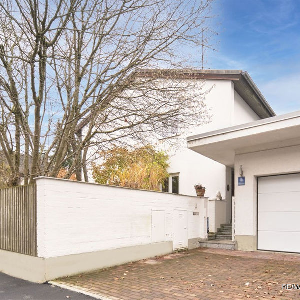 München-Hadern - Großzügige DHH mit viel Platz und sonnigem Garten