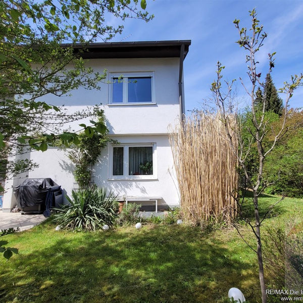 München-Hadern - Großzügige DHH mit viel Platz und sonnigem Garten